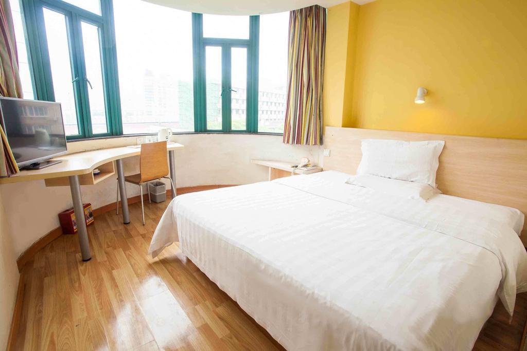 7Days Inn Foshan Beijiao Nanchang Road شوند الغرفة الصورة